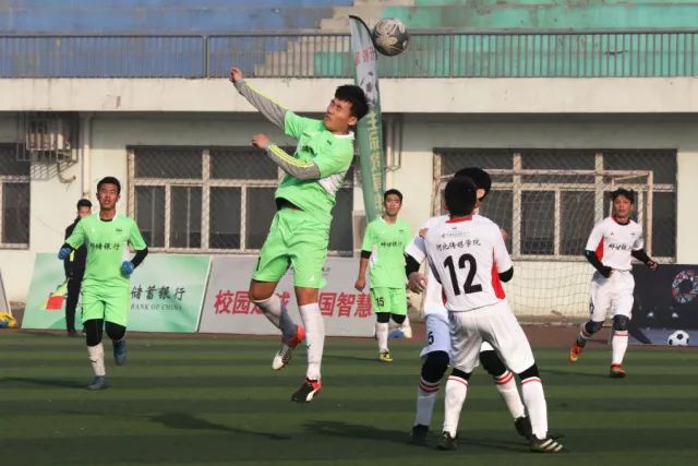 网络新动向：知名博主李记宣布全面退出